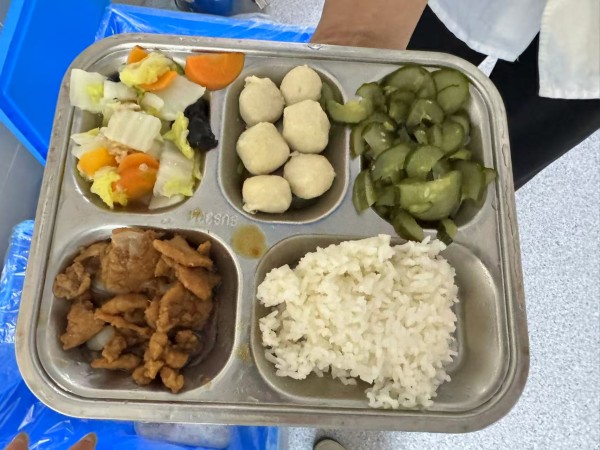 2025.6.3李懿轩陪餐B.jpg